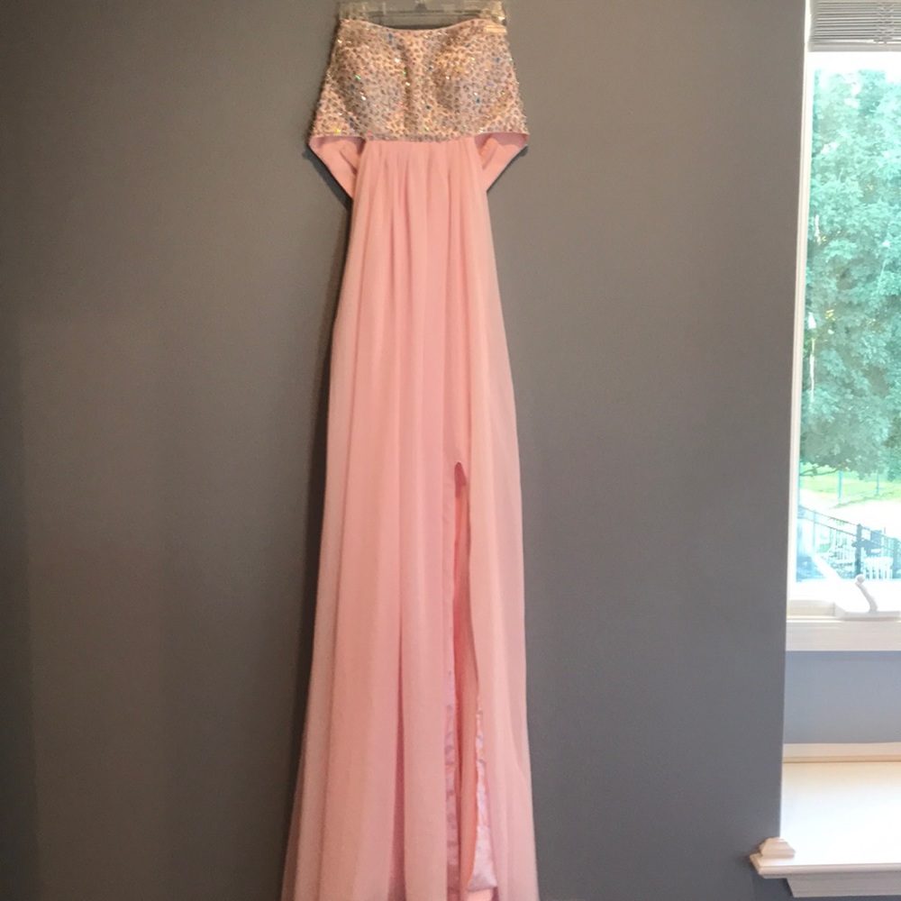 Never Worn Long Light Pink Dress